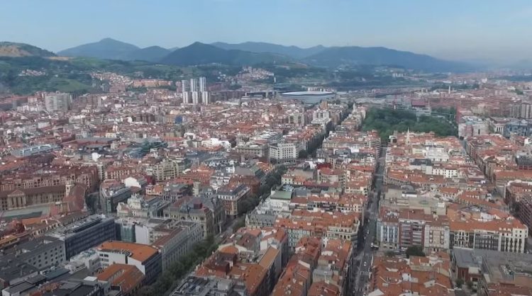 dónde encontrar aparcamiento gratis en bilbao